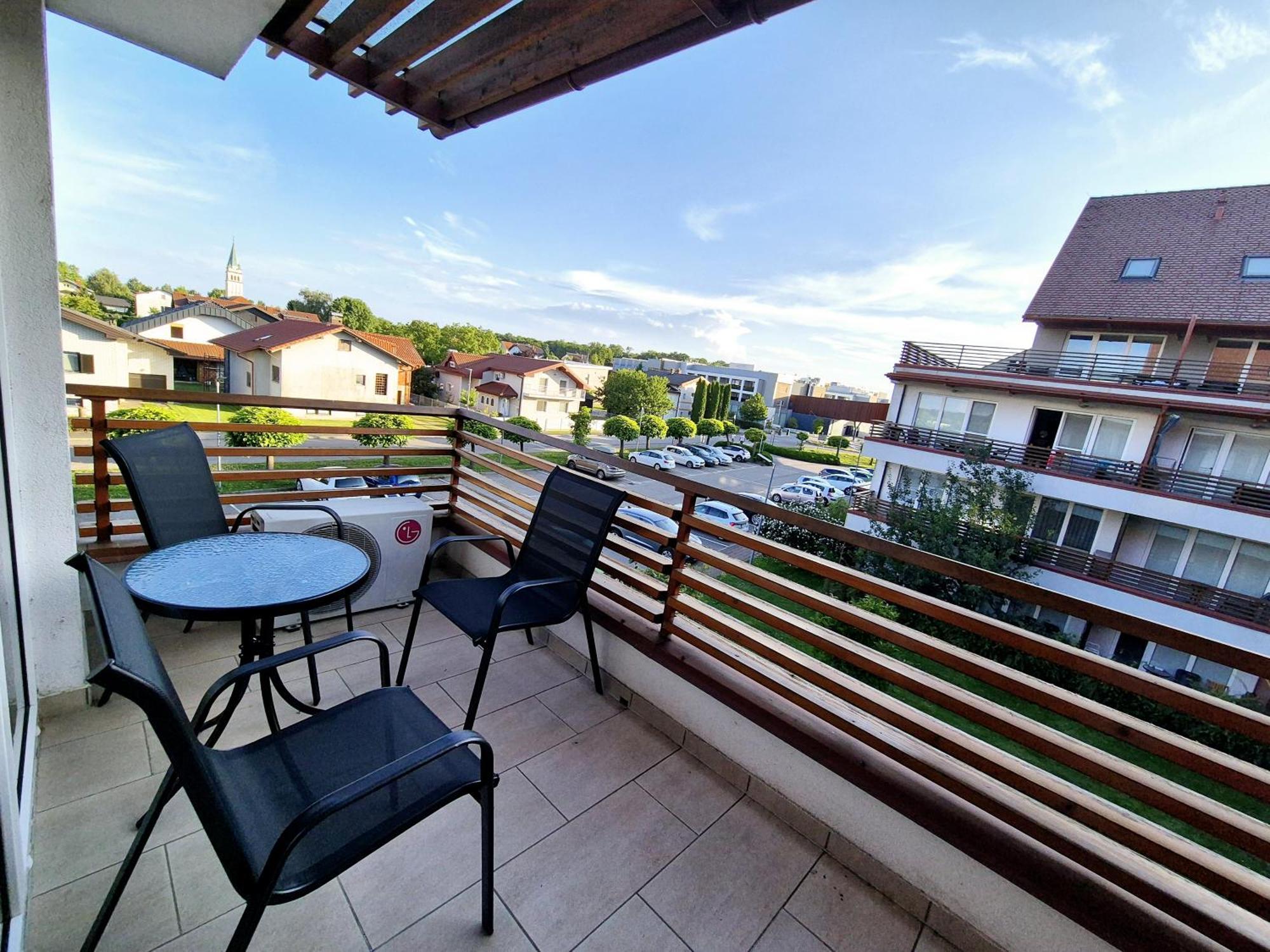 Apartmaji Panonia "The Big Space" & "The Cozy Space" Моравське Топлице Екстер'єр фото